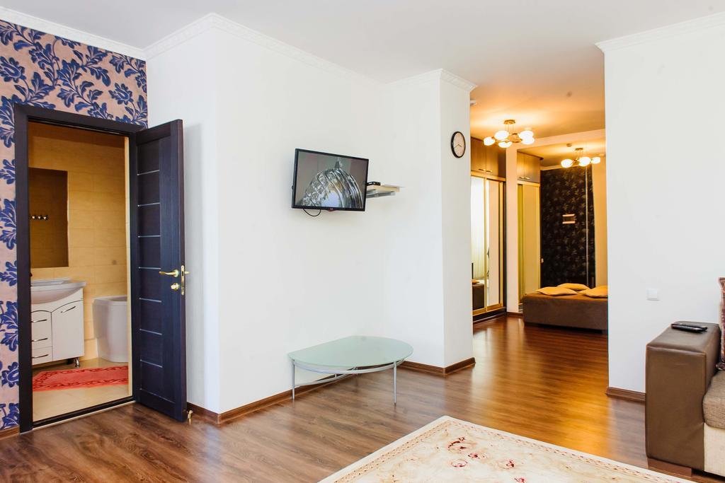 Apartment Lazurniy Astana Εξωτερικό φωτογραφία