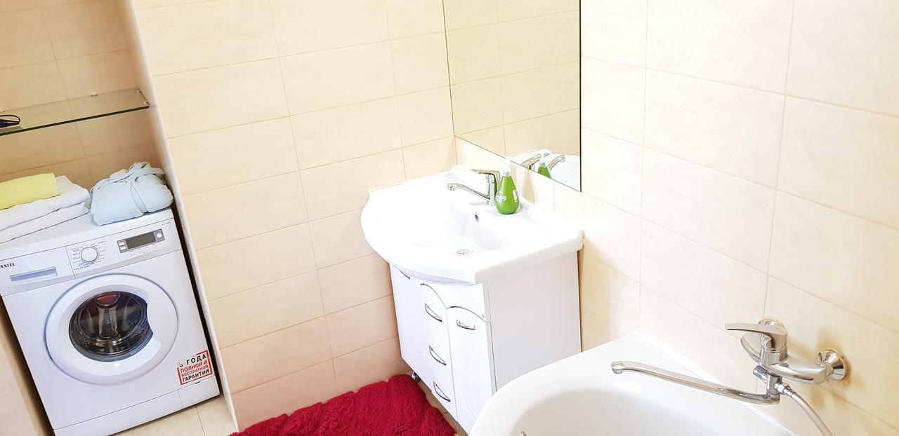 Apartment Lazurniy Astana Εξωτερικό φωτογραφία
